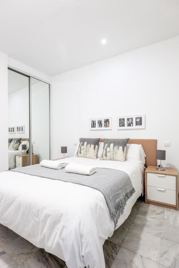 Apartment Ruiz Gijon Elegante Y Moderno En La Mas Autentica Seville
