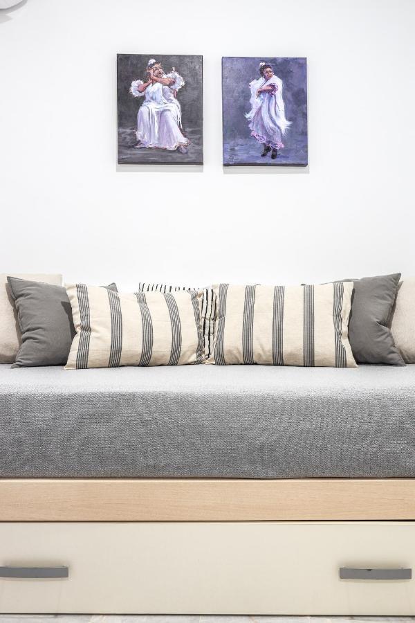 Ruiz Gijon Elegante Y Moderno En La Mas Autentica Apartament
